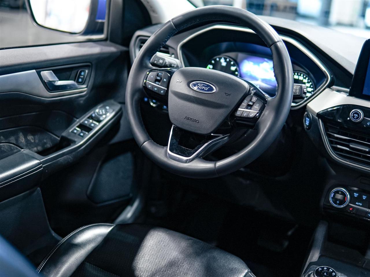 2021 Ford Escape SEL HYBRID AWD | LEATHER | NO ACCIDENTS | 13 SERVICE RECORDS Photo