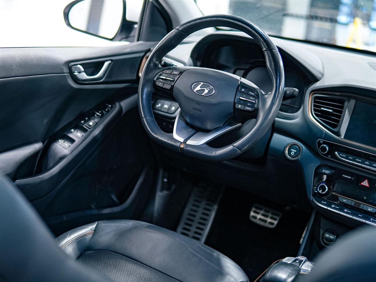 2018 Hyundai IONIQ Electric LIMITED HATCHBACK | NAV | LEATHER | NO ACCIDENTS Photo