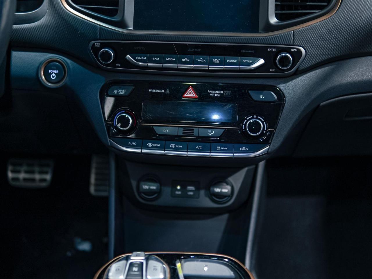 2018 Hyundai IONIQ Electric LIMITED HATCHBACK | NAV | LEATHER | NO ACCIDENTS Photo