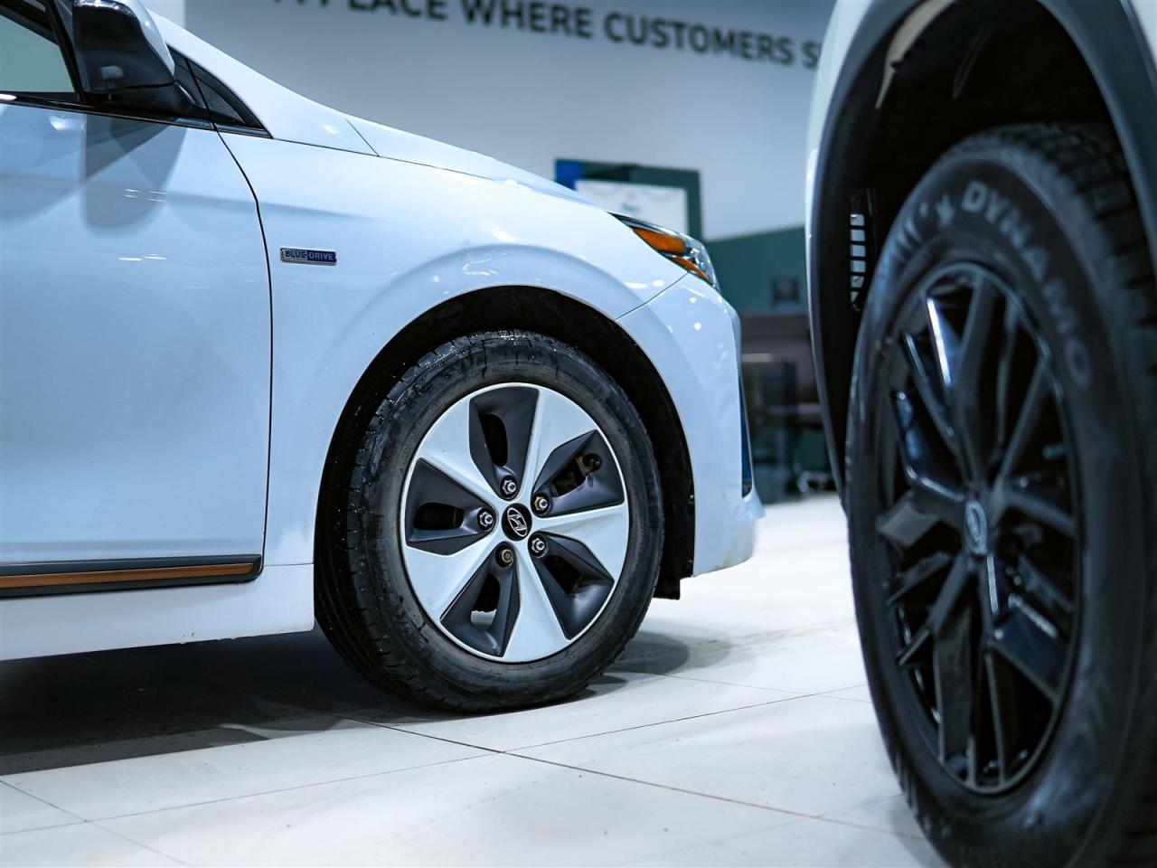 2018 Hyundai IONIQ Electric LIMITED HATCHBACK | NAV | LEATHER | NO ACCIDENTS Photo