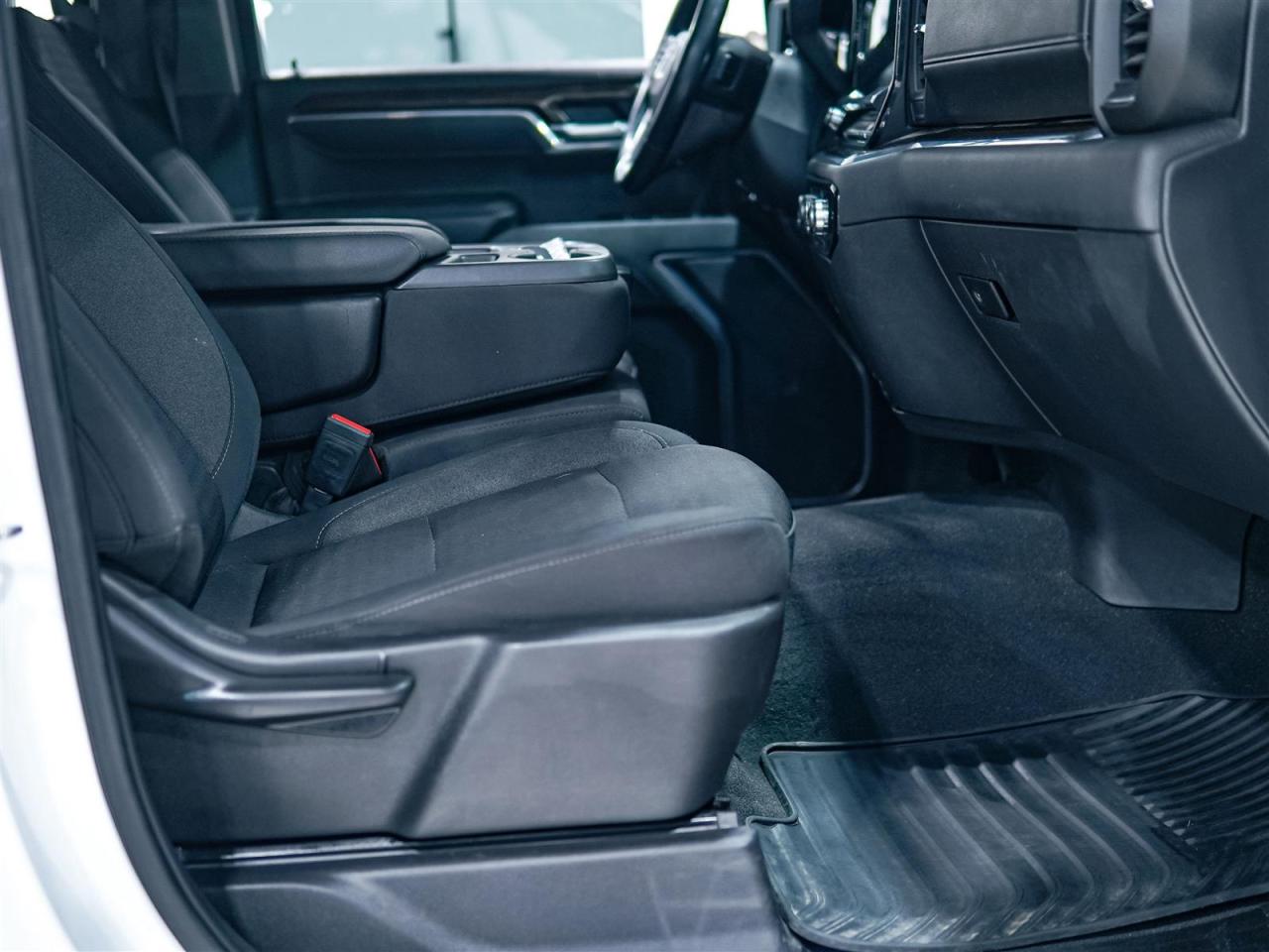 2023 GMC Sierra 1500 ELEVATION CREW CAB 4WD | 5.3 V8 | X31 PKG Photo