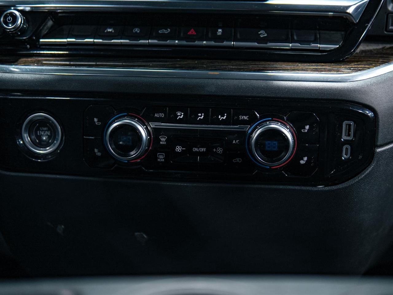 2023 GMC Sierra 1500 ELEVATION CREW CAB 4WD | 5.3 V8 | X31 PKG Photo