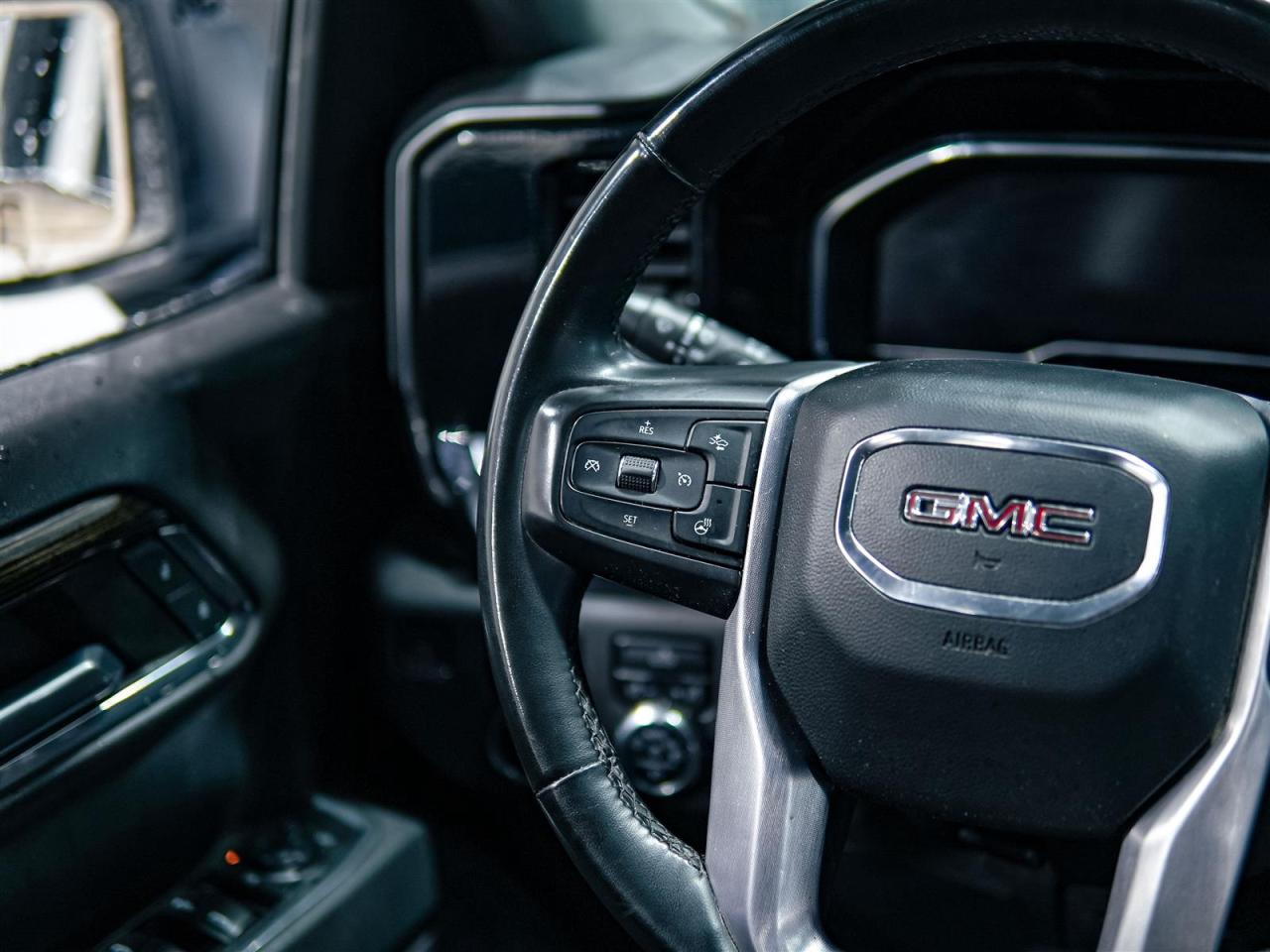 2023 GMC Sierra 1500 ELEVATION CREW CAB 4WD | 5.3 V8 | X31 PKG Photo