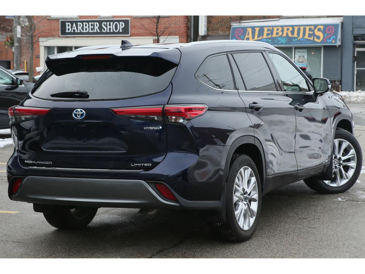 2023 Toyota Highlander HYBRID HYBRID Limited AWD | 7 Pass | Pano Roof | Leather Seats | Navi | Photo