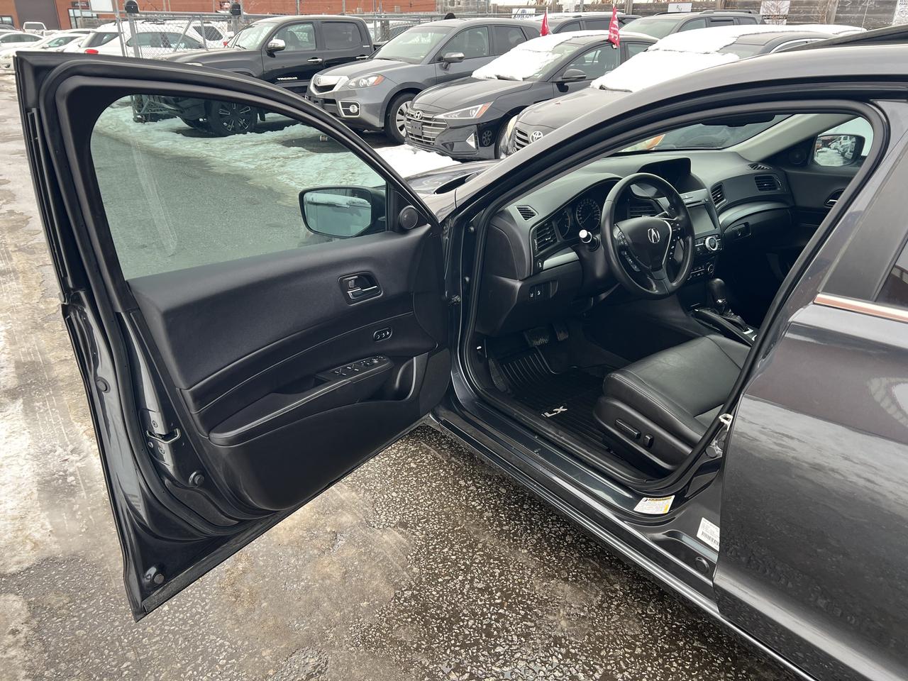 2016 Acura ILX Premium Package Photo