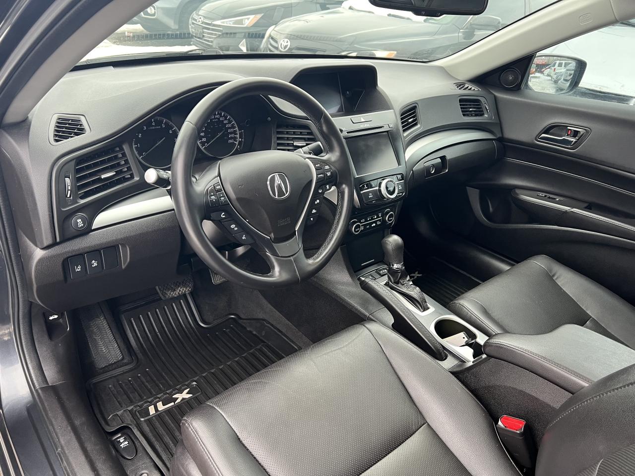 2016 Acura ILX Premium Package Photo
