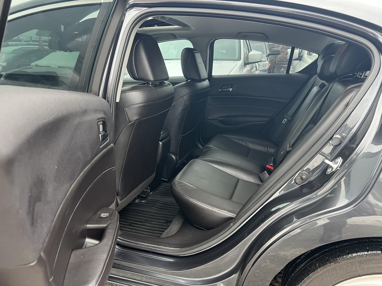 2016 Acura ILX Premium Package Photo