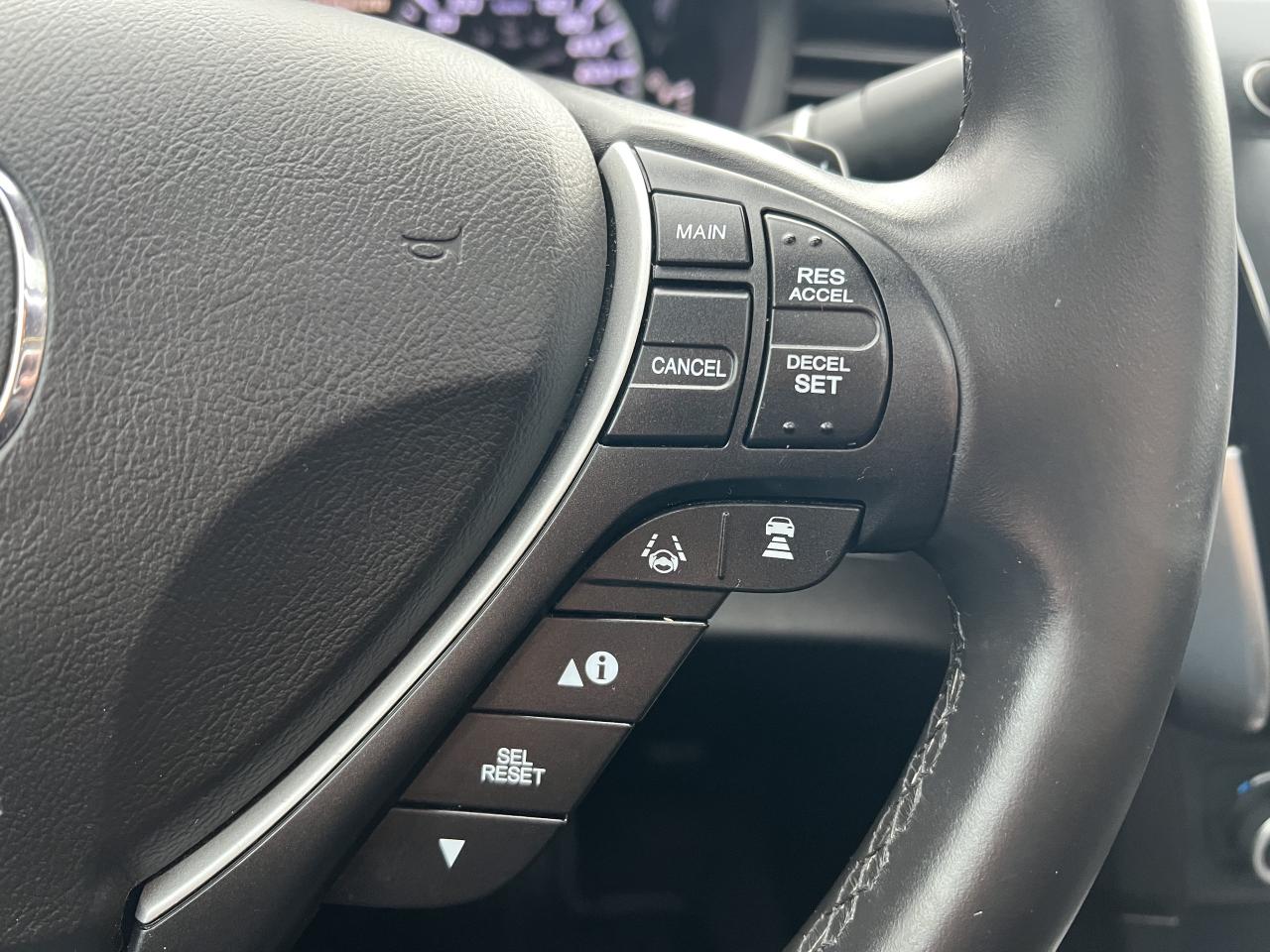 2016 Acura ILX Premium Package Photo