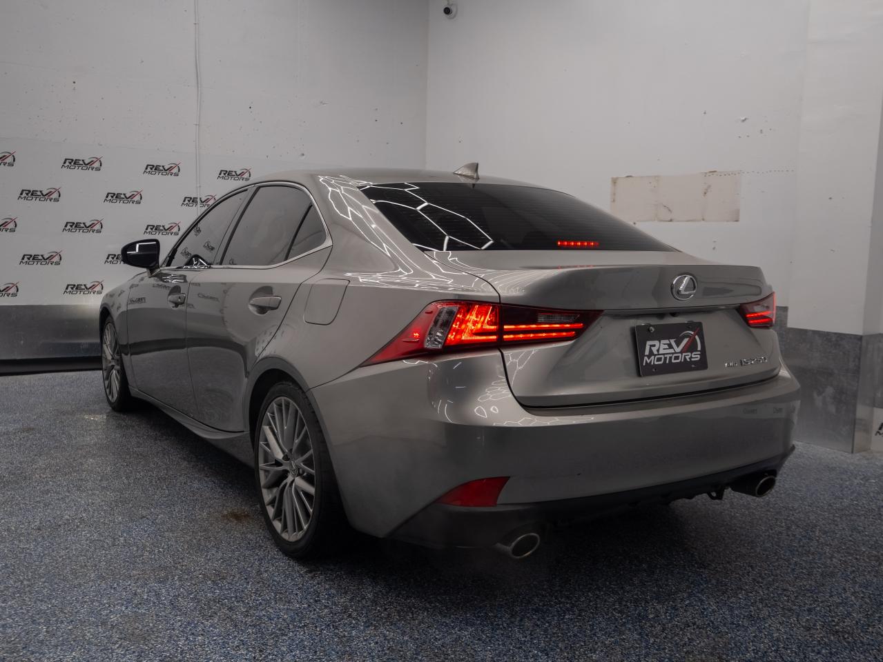2014 Lexus IS 250 | AWD | Bluetooth Photo