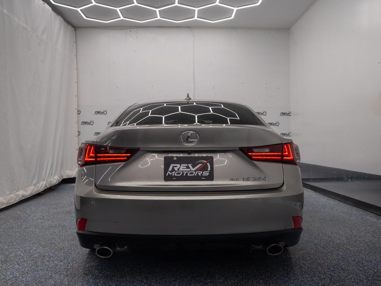 2014 Lexus IS 250 | AWD | Bluetooth Photo