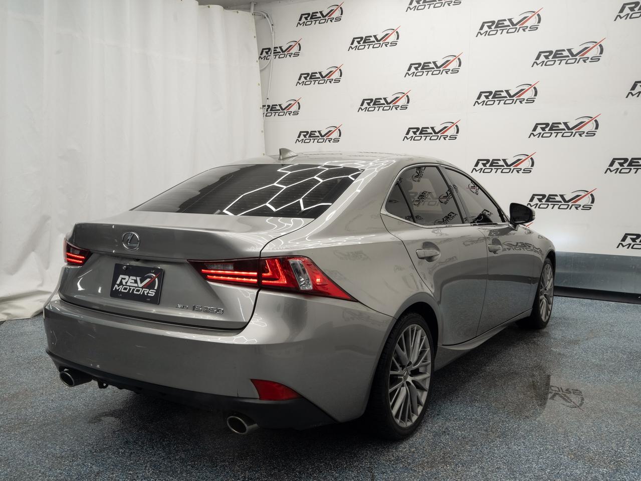 2014 Lexus IS 250 | AWD | Bluetooth Photo