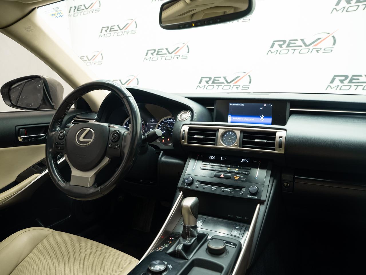 2014 Lexus IS 250 | AWD | Bluetooth Photo