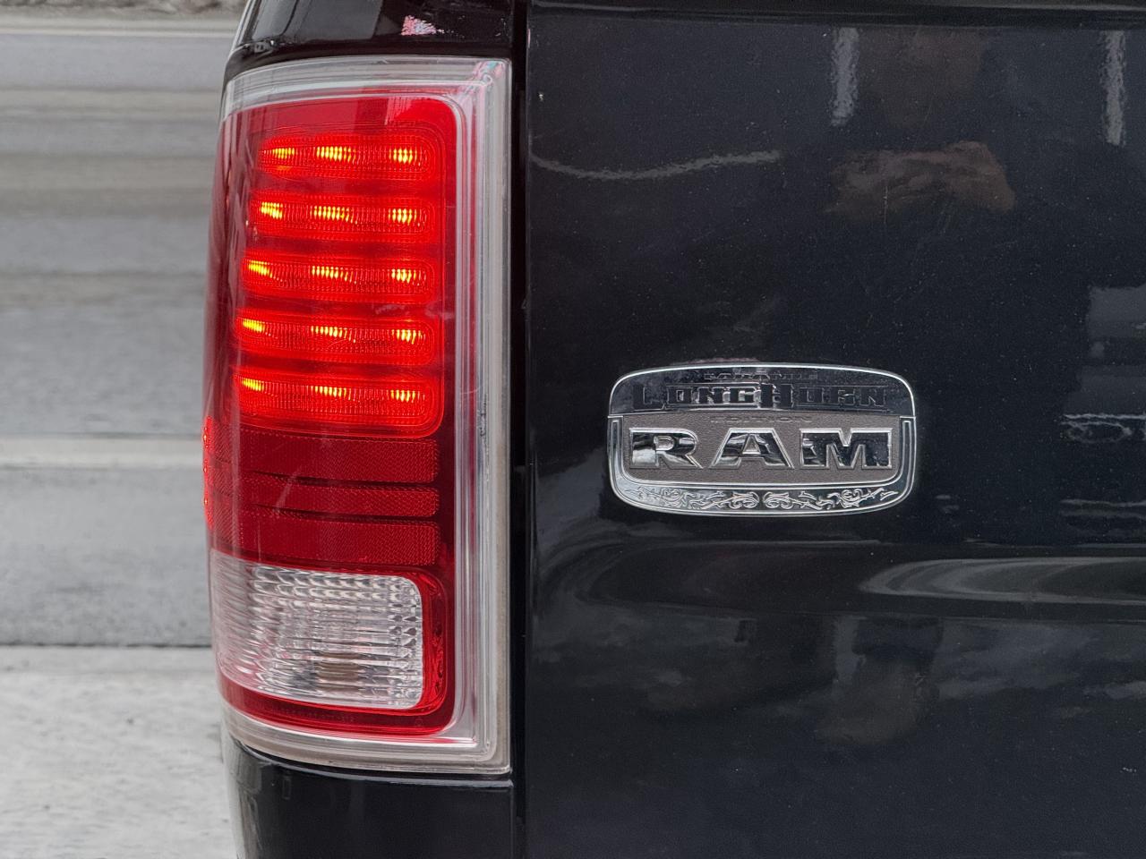 2016 RAM 1500 LONGHORN | ALPINE SOUND | PANO | PREMIUM INTERIOR Photo