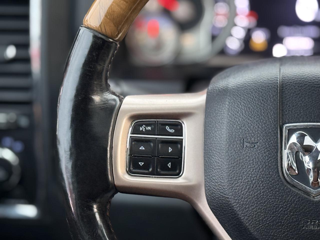 2016 RAM 1500 LONGHORN | ALPINE SOUND | PANO | PREMIUM INTERIOR Photo