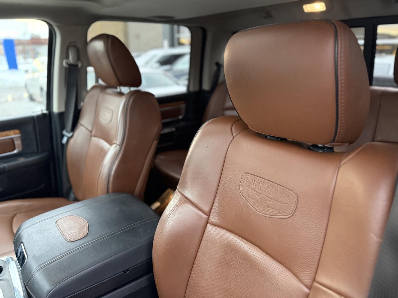 2016 RAM 1500 LONGHORN | ALPINE SOUND | PANO | PREMIUM INTERIOR Photo