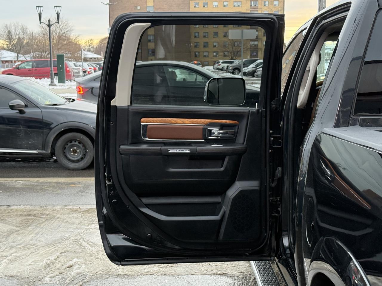 2016 RAM 1500 LONGHORN | ALPINE SOUND | PANO | PREMIUM INTERIOR Photo