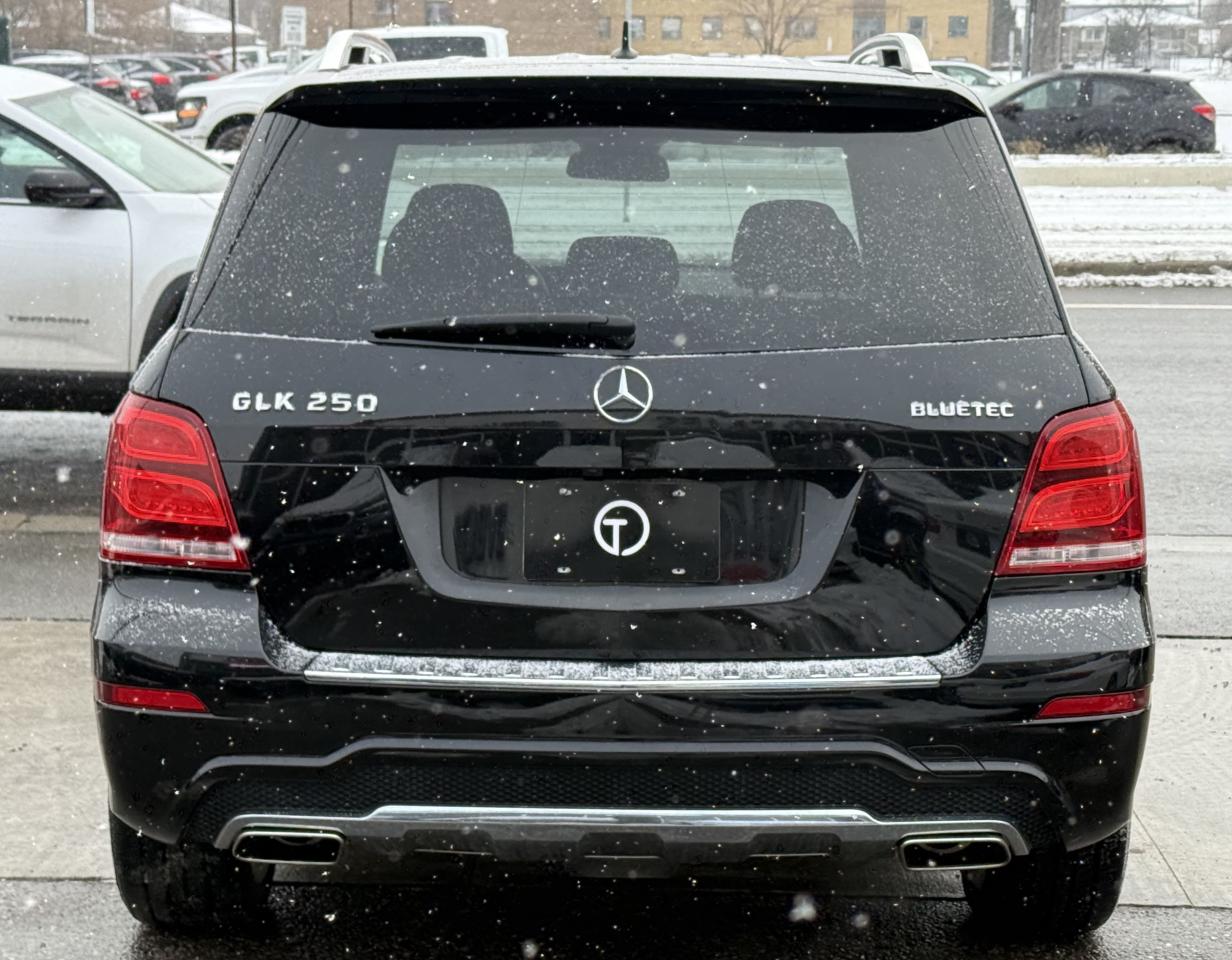 2015 Mercedes-Benz GLK-Class 250 //AMG PKG | PANO | NAVI | BACK UP CAMERA Photo