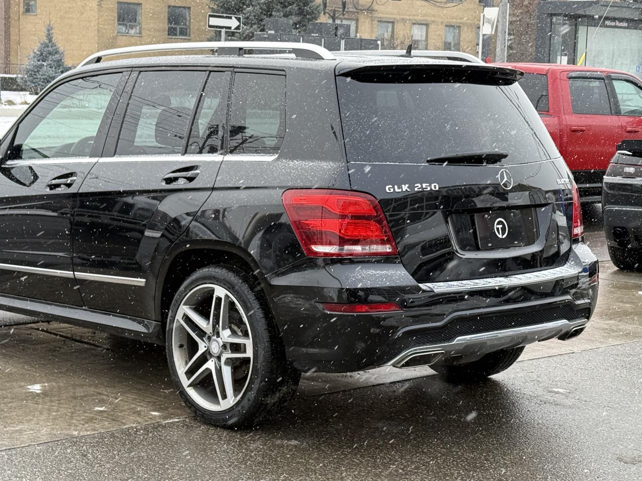 2015 Mercedes-Benz GLK-Class 250 //AMG PKG | PANO | NAVI | BACK UP CAMERA Photo