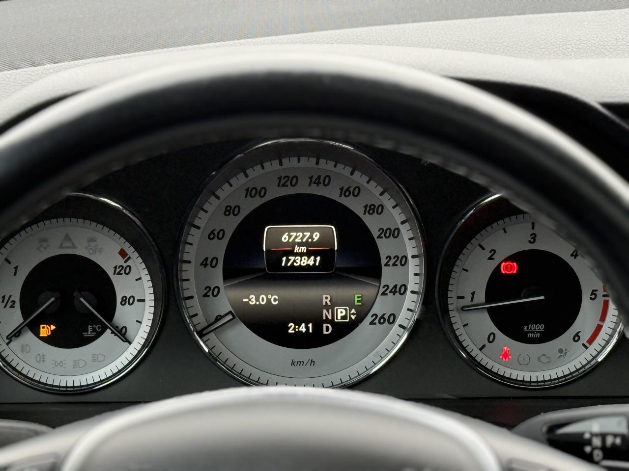 2015 Mercedes-Benz GLK-Class 250 //AMG PKG | PANO | NAVI | BACK UP CAMERA Photo