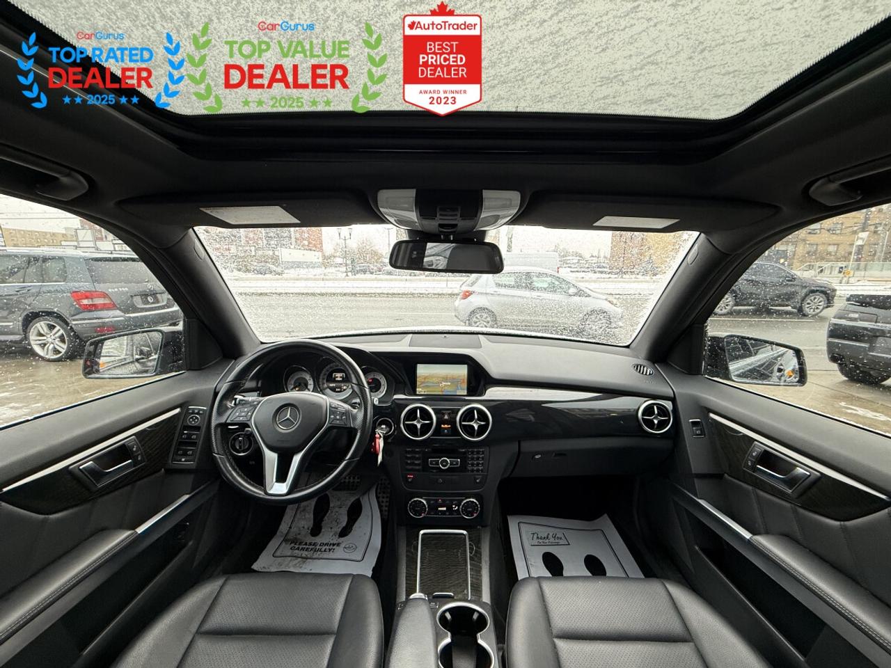 2015 Mercedes-Benz GLK-Class 250 //AMG PKG | PANO | NAVI | BACK UP CAMERA Photo