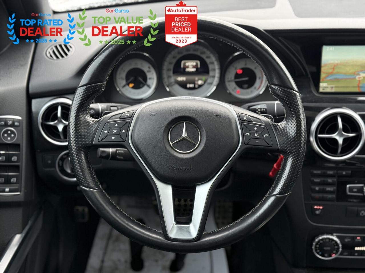 2015 Mercedes-Benz GLK-Class 250 //AMG PKG | PANO | NAVI | BACK UP CAMERA Photo