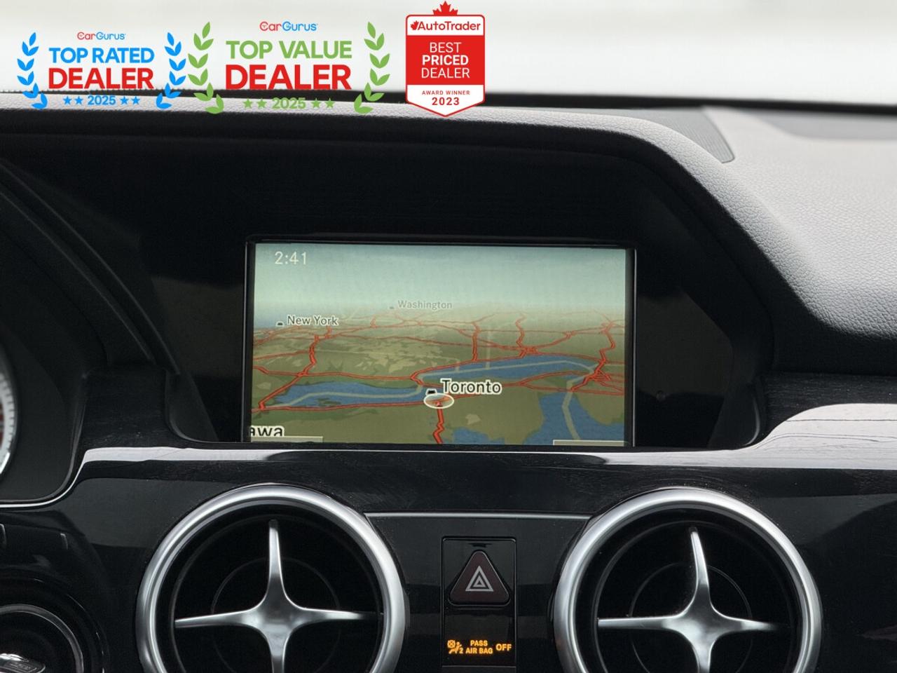 2015 Mercedes-Benz GLK-Class 250 //AMG PKG | PANO | NAVI | BACK UP CAMERA Photo