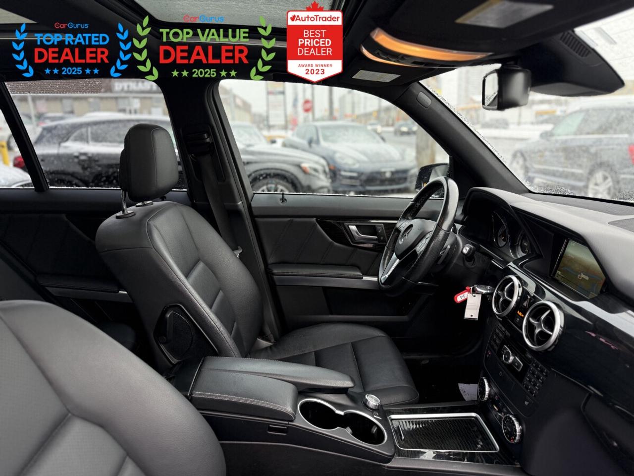 2015 Mercedes-Benz GLK-Class 250 //AMG PKG | PANO | NAVI | BACK UP CAMERA Photo