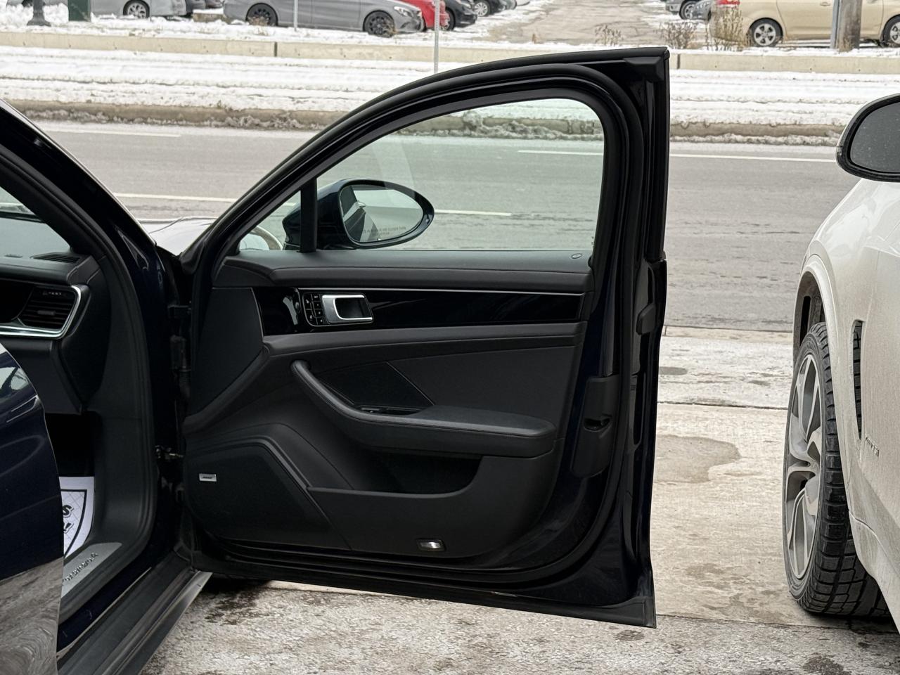 2018 Porsche Panamera 4 | BOSE | PANO | 360 CAMERA | SOFT-CLOSE DOORS | Photo