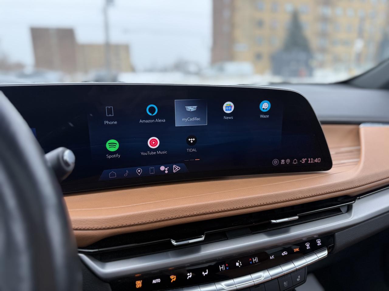 2024 Cadillac XT4 SPORT | PANO | NAVI | APPLE CARPLAY | Photo