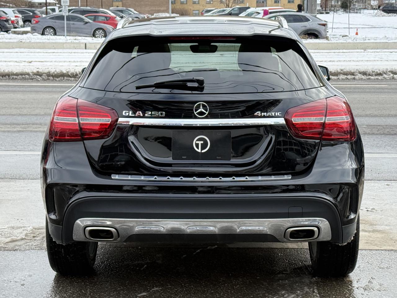 2018 Mercedes-Benz GLA 250 //AMG PKG | PANO | NAVI | BACK UP CAMERA Photo