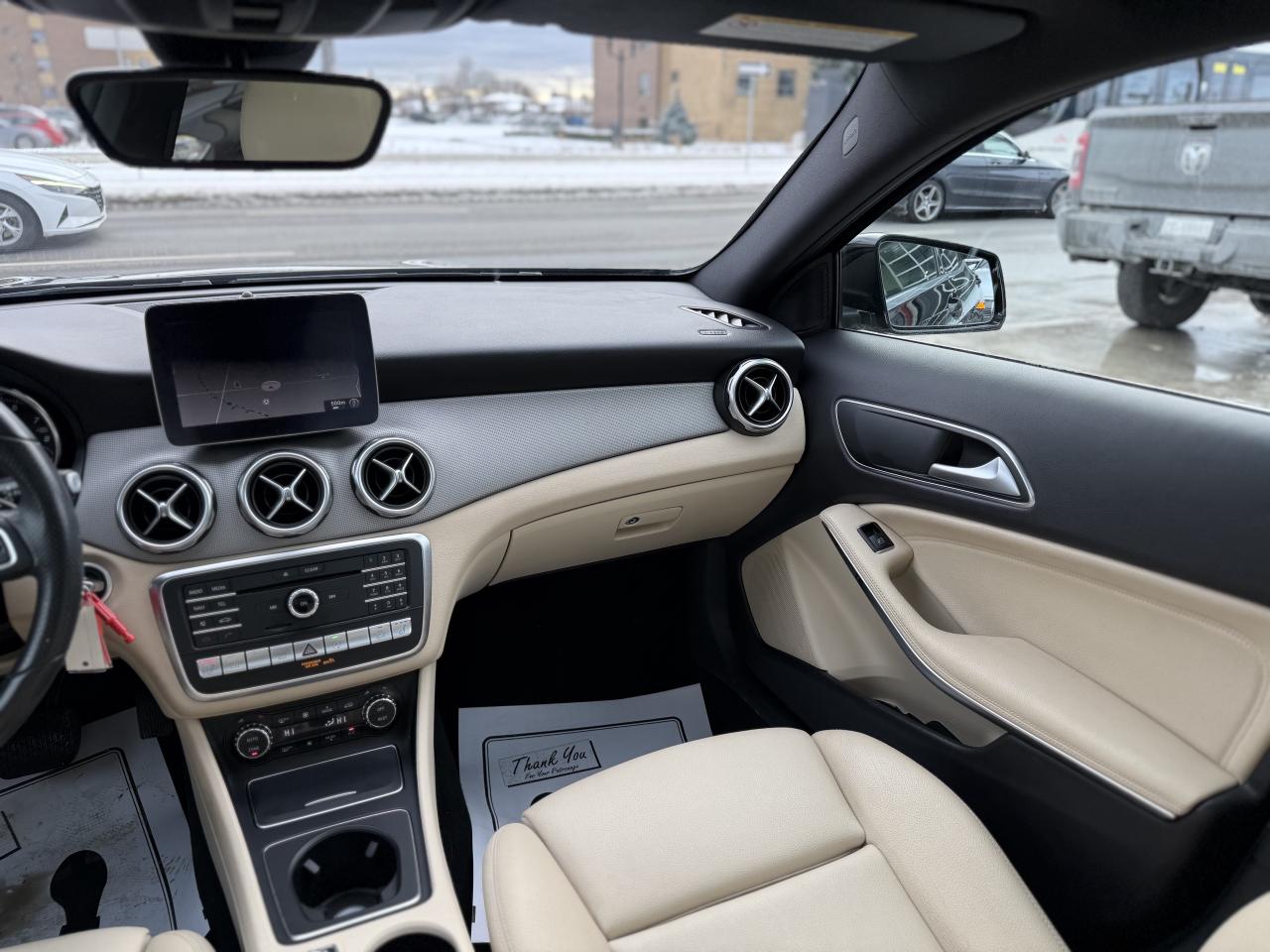 2018 Mercedes-Benz GLA 250 //AMG PKG | PANO | NAVI | BACK UP CAMERA Photo