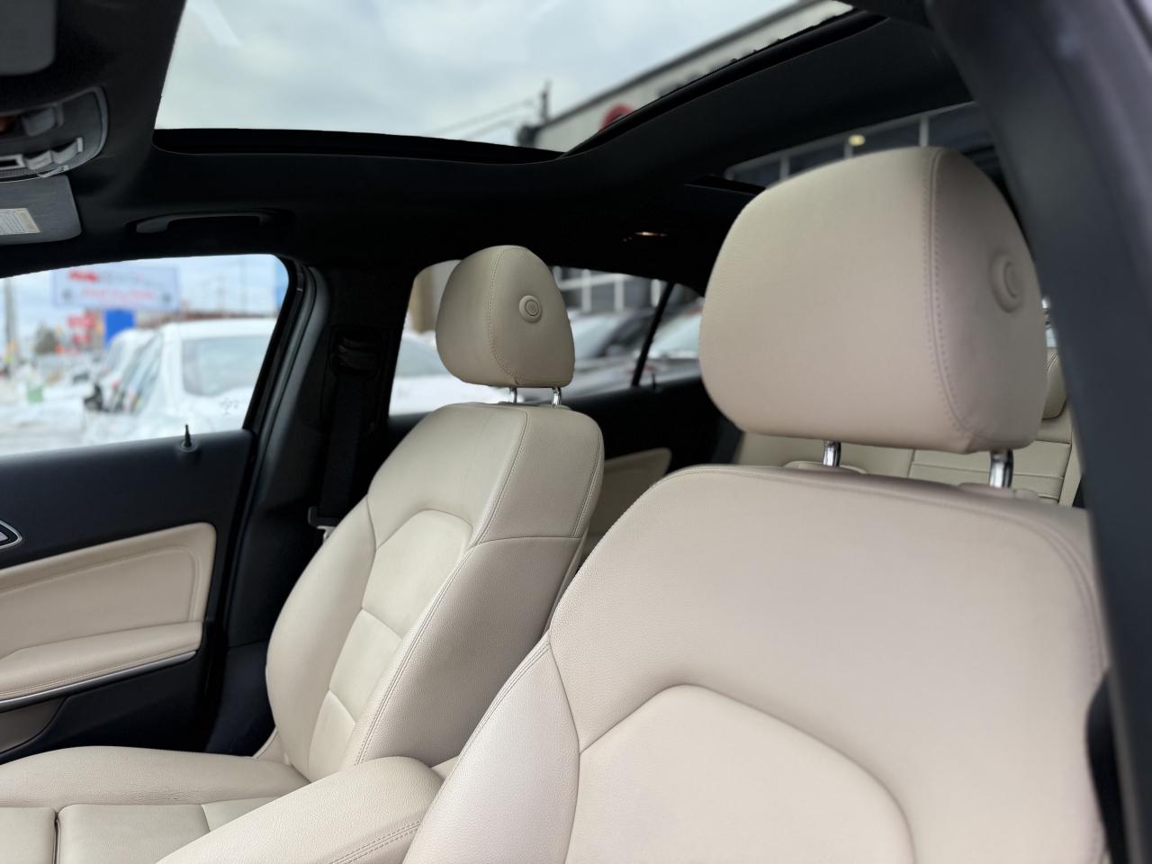 2018 Mercedes-Benz GLA 250 //AMG PKG | PANO | NAVI | BACK UP CAMERA Photo