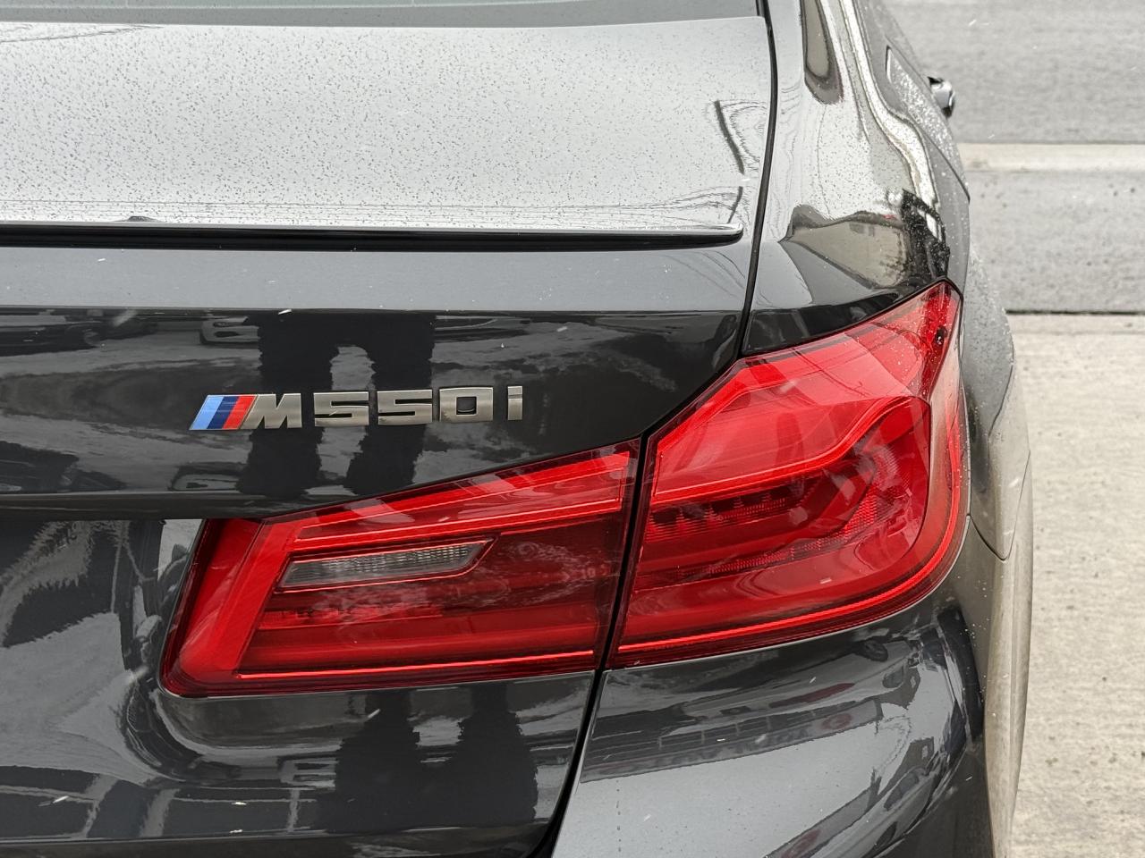 2018 BMW 5 Series M550i | HUD | SOFT-CLOSE l HARMAN KARDON | MASSAGE Photo