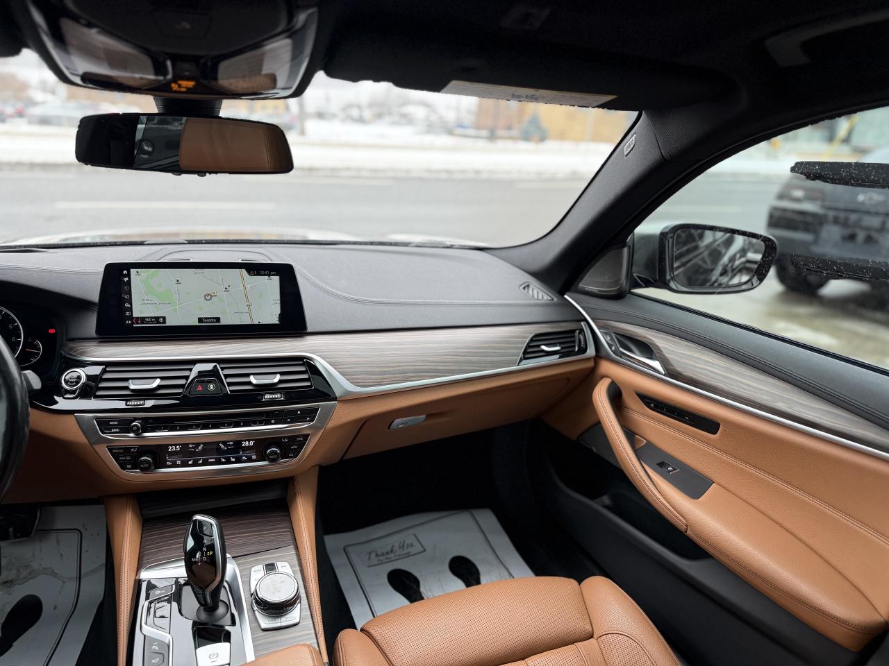 2018 BMW 5 Series M550i | HUD | SOFT-CLOSE l HARMAN KARDON | MASSAGE Photo