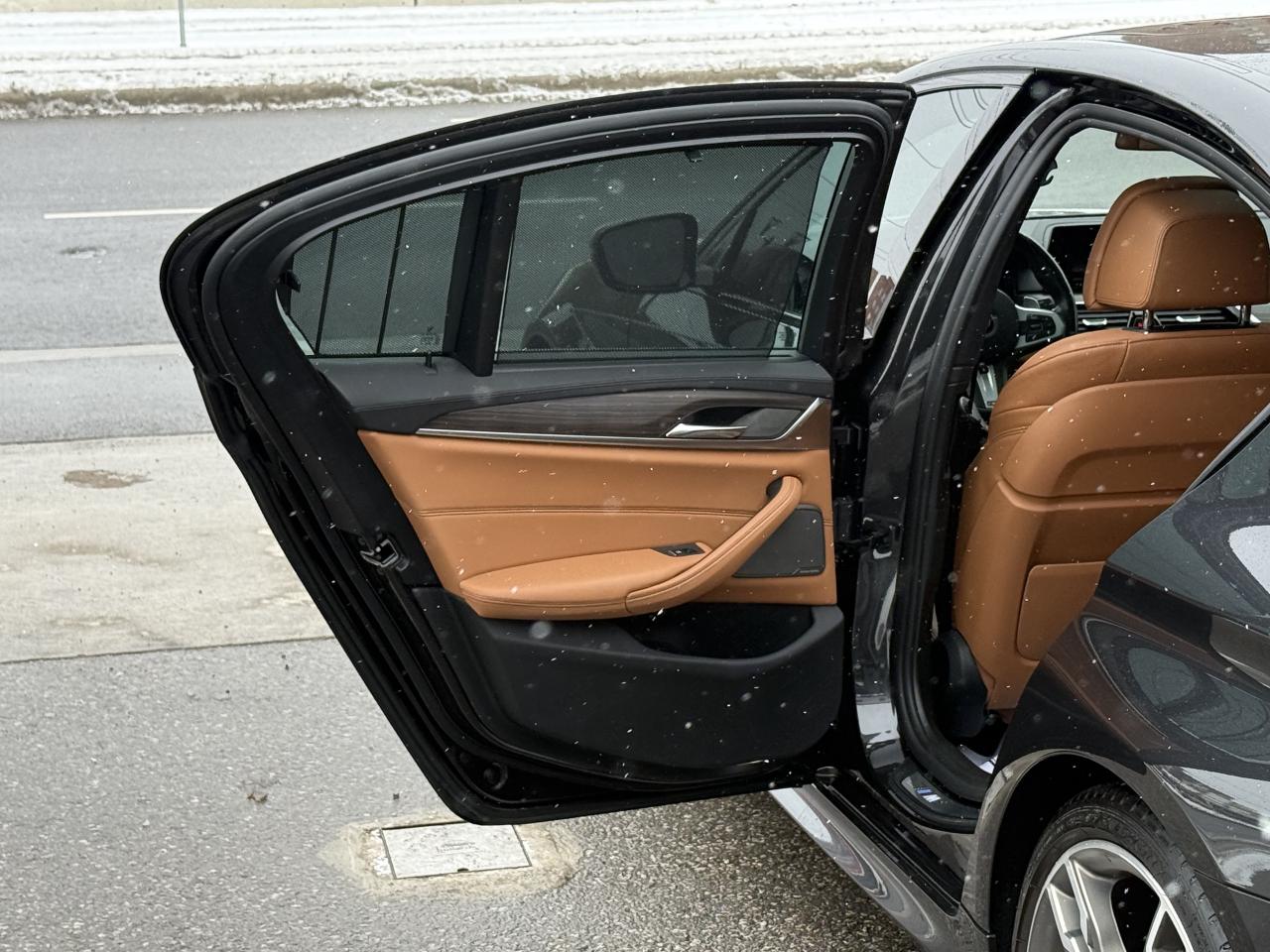 2018 BMW 5 Series M550i | HUD | SOFT-CLOSE l HARMAN KARDON | MASSAGE Photo