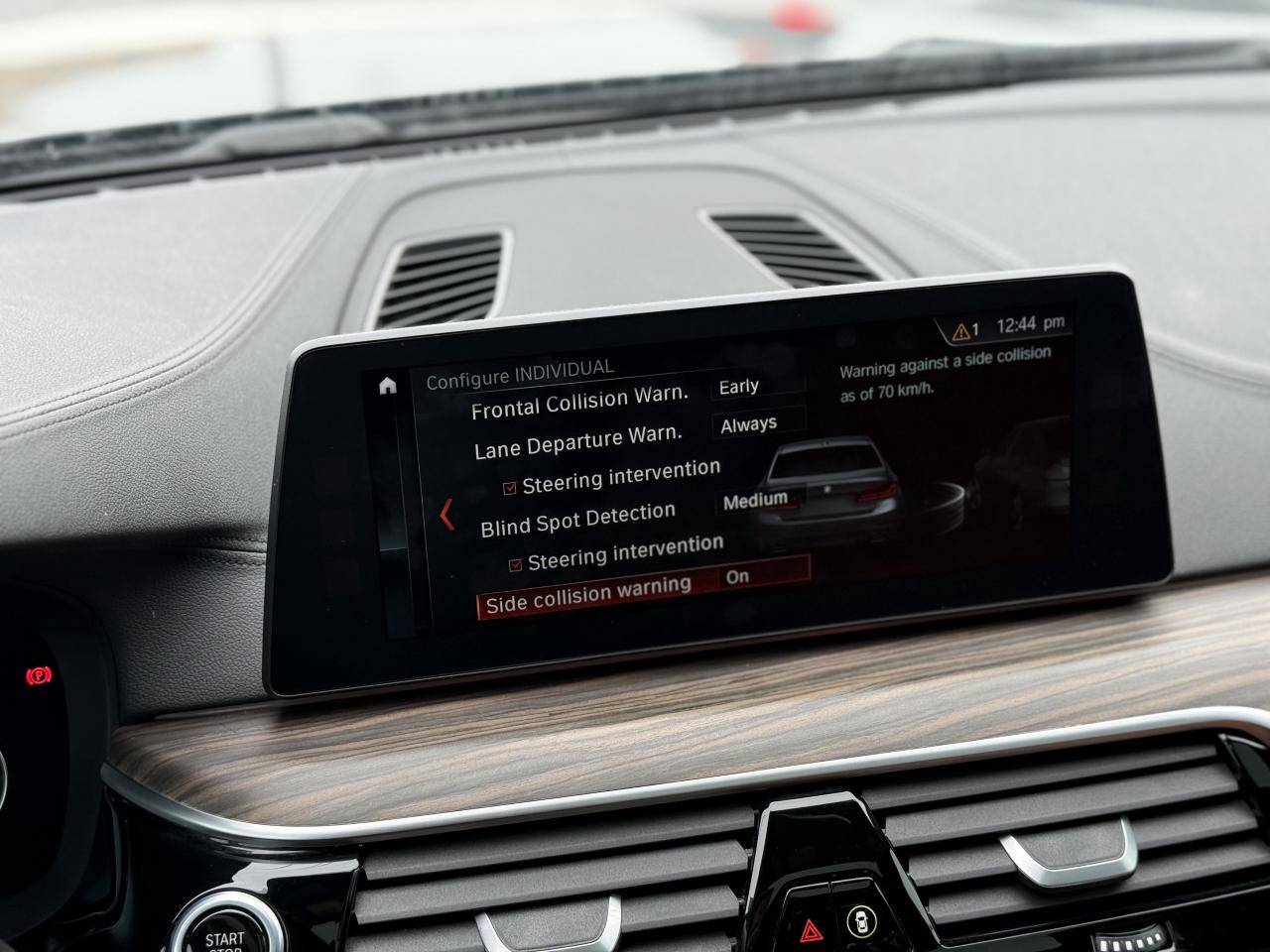 2018 BMW 5 Series M550i | HUD | SOFT-CLOSE l HARMAN KARDON | MASSAGE Photo