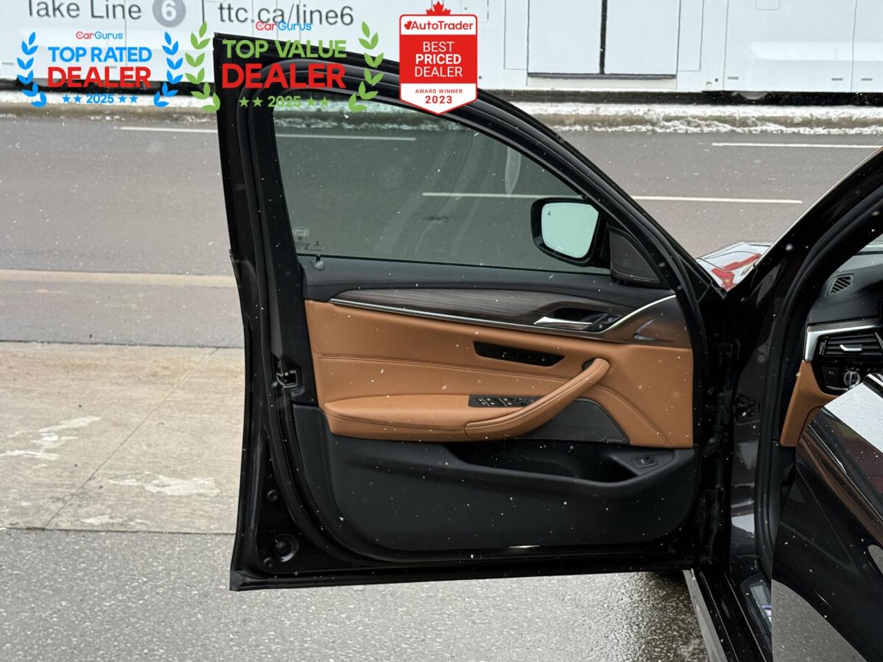 2018 BMW 5 Series M550i | HUD | SOFT-CLOSE l HARMAN KARDON | MASSAGE Photo