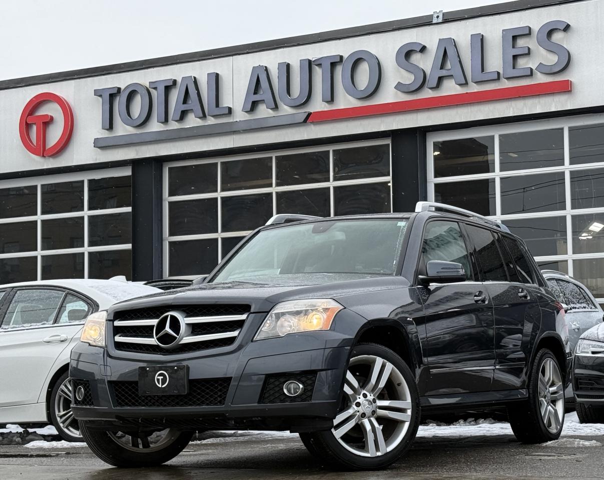 2010 Mercedes-Benz GLK-Class 350 | NO ACCIDENTS | PANO | NAVI | HEATED SEATS Photo0