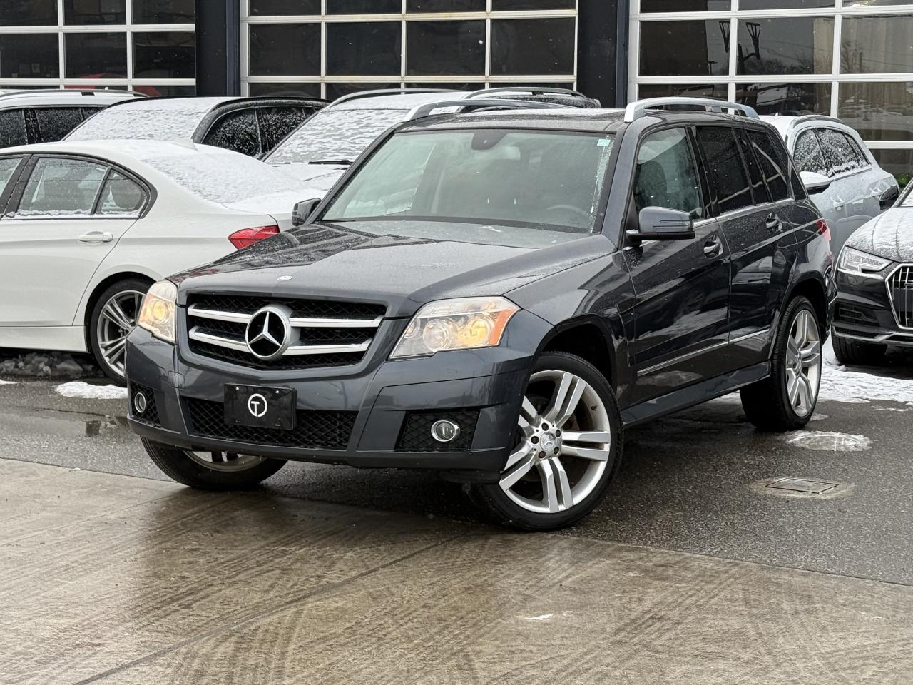 2010 Mercedes-Benz GLK-Class 350 | NO ACCIDENTS | PANO | NAVI | HEATED SEATS Photo3