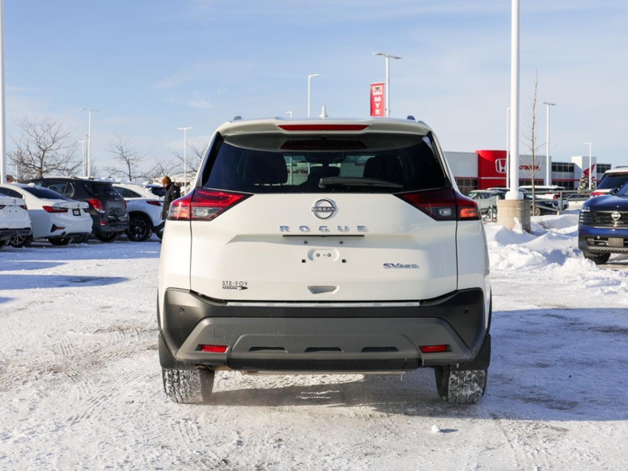 2023 Nissan Rogue SV  - $200 B/W - Low Mileage Photo2