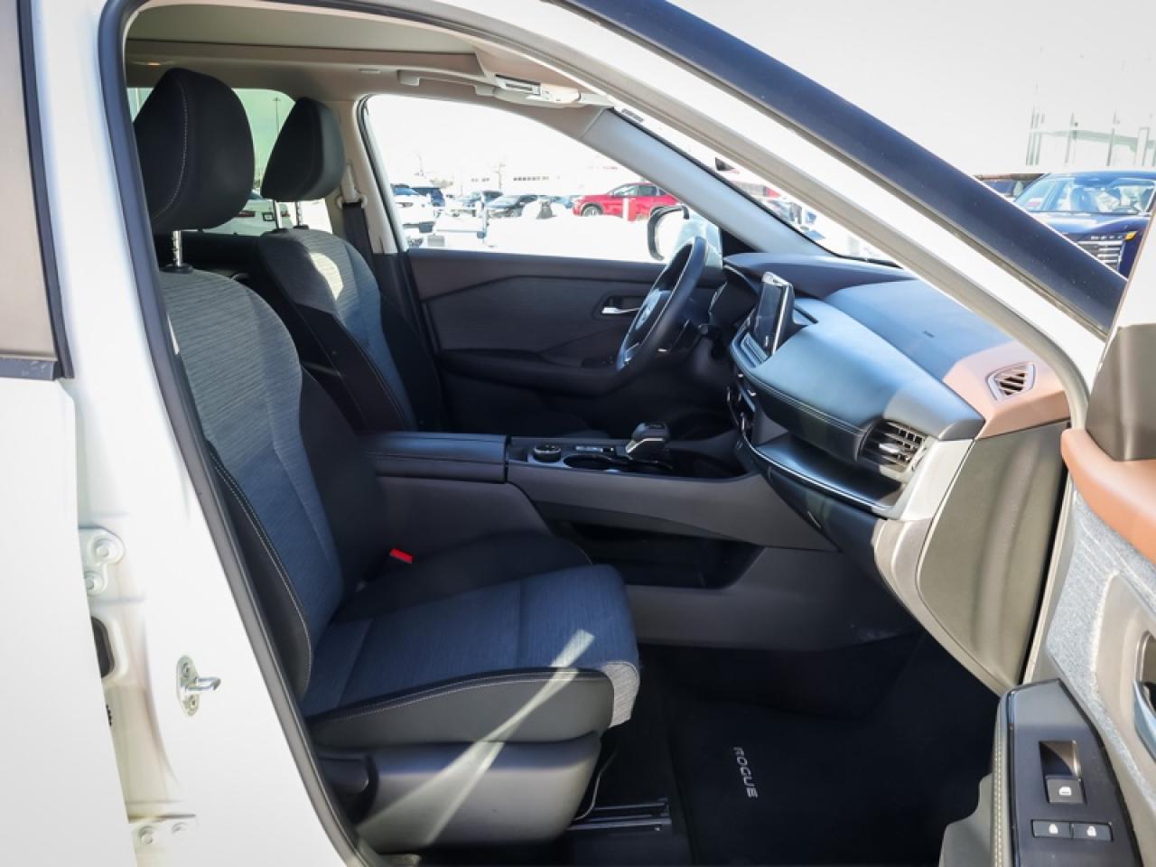 2023 Nissan Rogue SV  - $200 B/W - Low Mileage Photo