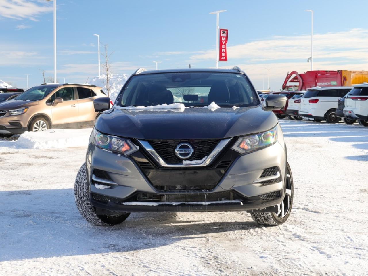 2022 Nissan Qashqai SL AWD  - Leather Seats - $178 B/W Photo