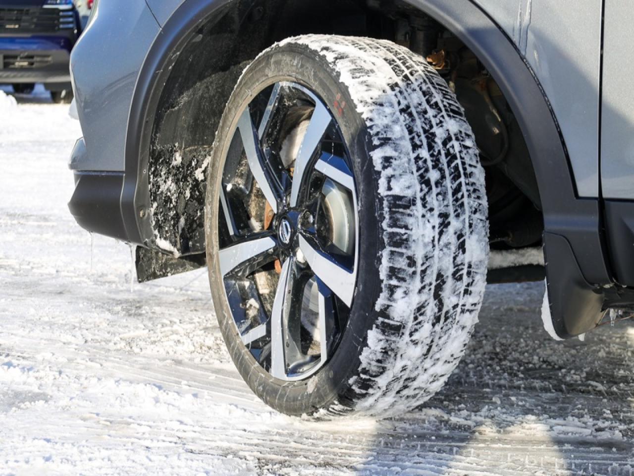 2022 Nissan Qashqai SL AWD  - Leather Seats - $178 B/W Photo