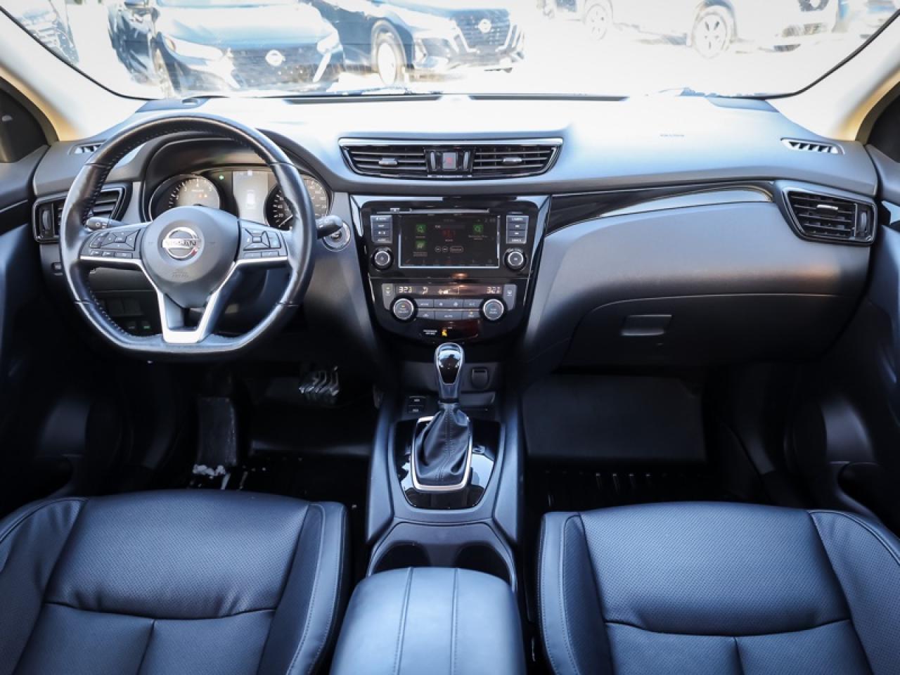 2022 Nissan Qashqai SL AWD  - Leather Seats - $178 B/W Photo