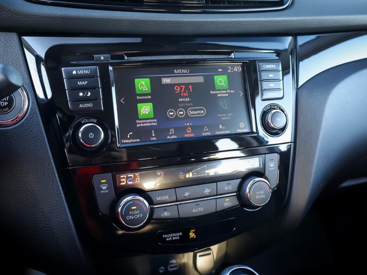 2022 Nissan Qashqai SL AWD  - Leather Seats - $178 B/W Photo