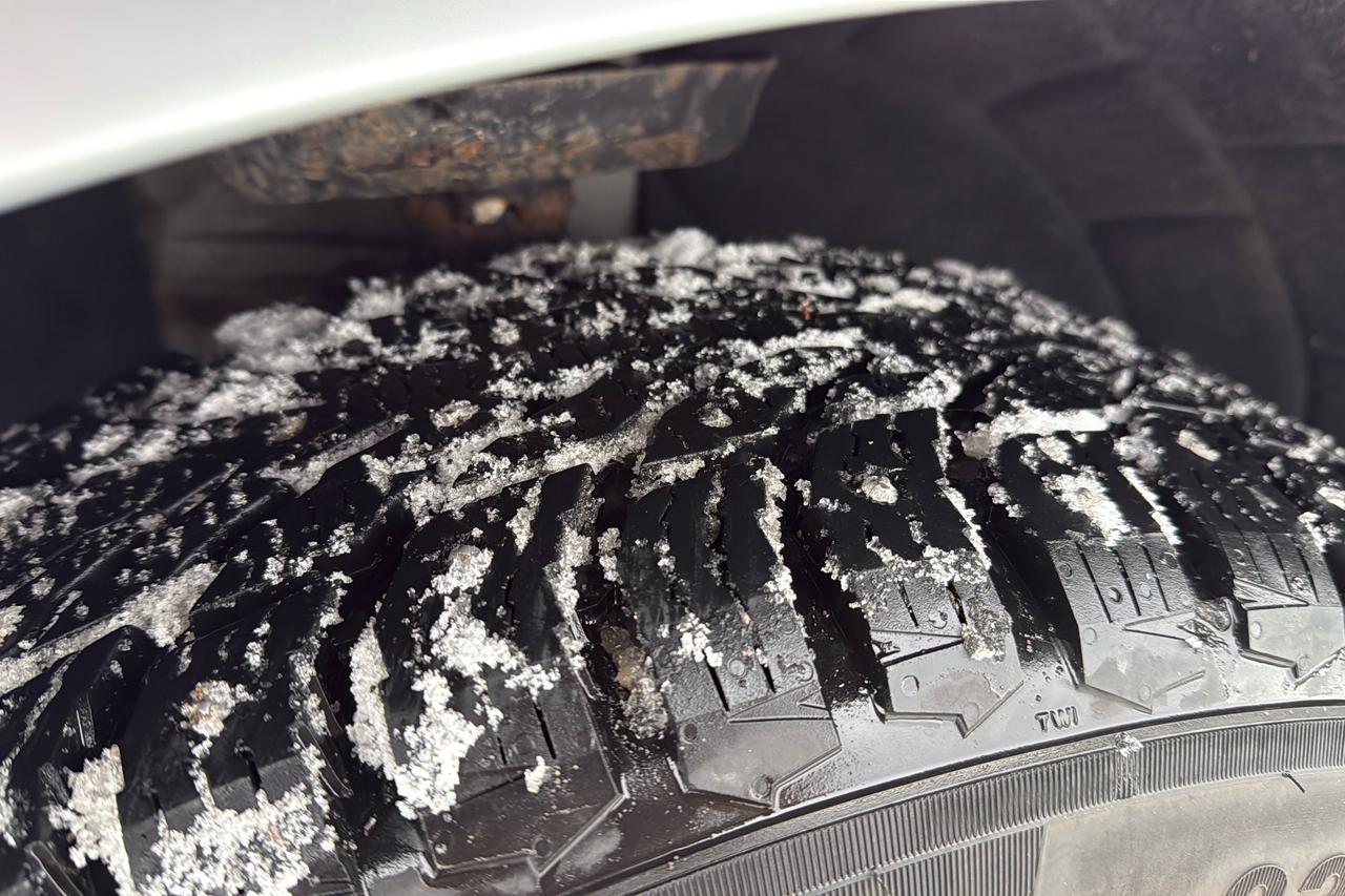 2020 Chevrolet Equinox LS Photo