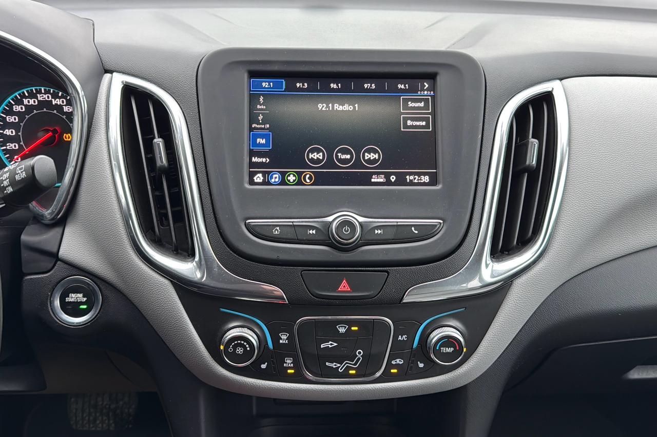 2020 Chevrolet Equinox LS Photo