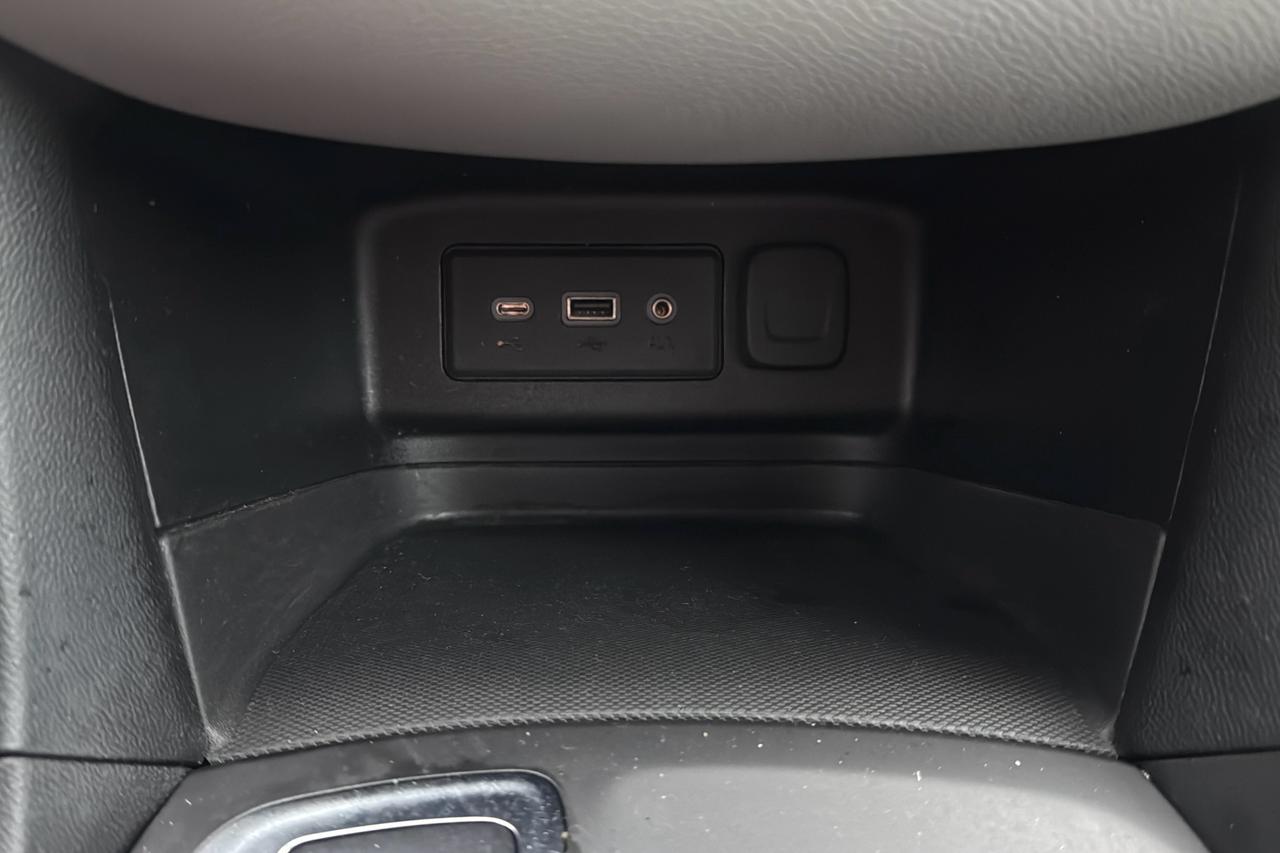 2020 Chevrolet Equinox LS Photo