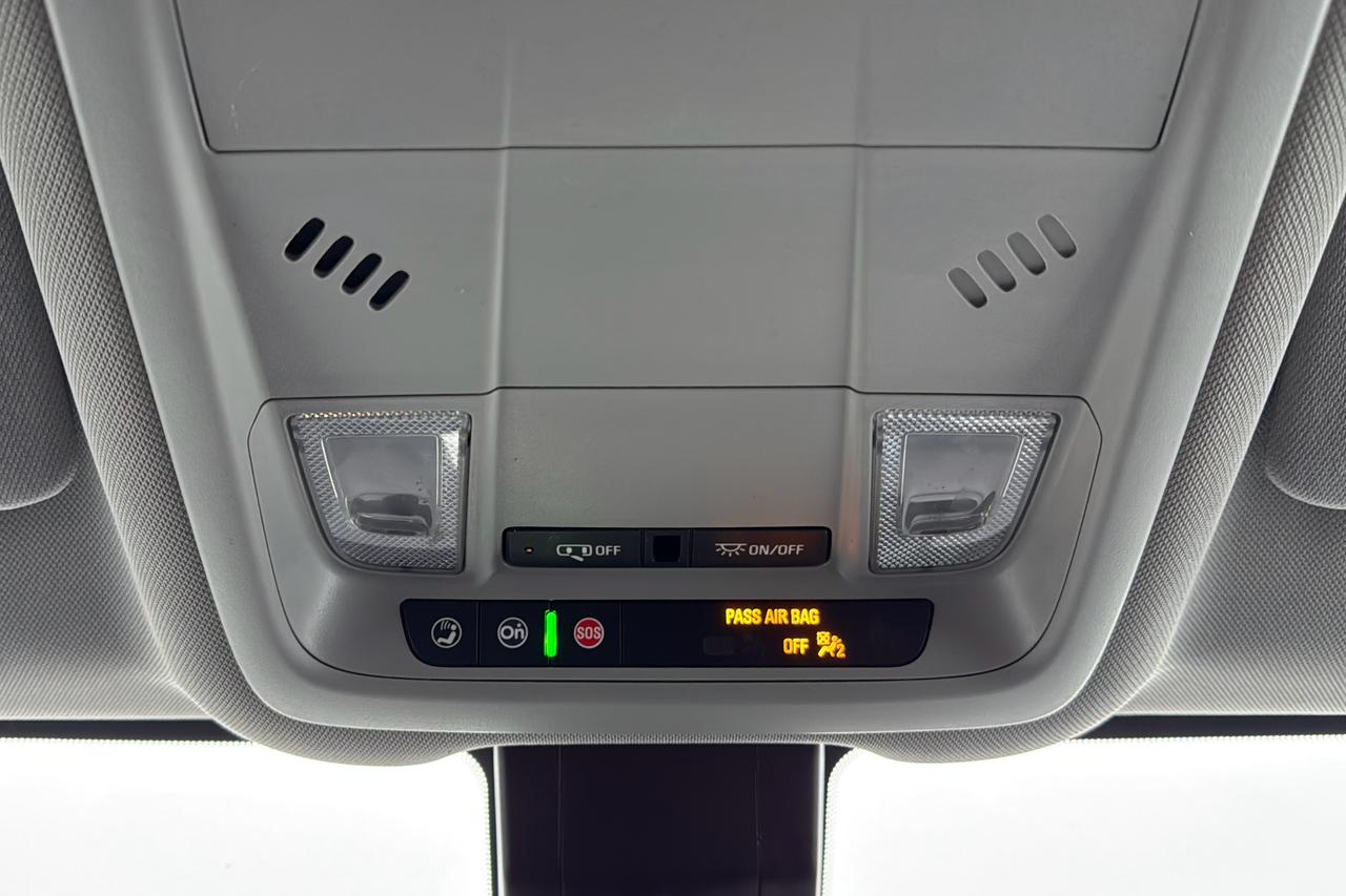 2020 Chevrolet Equinox LS Photo