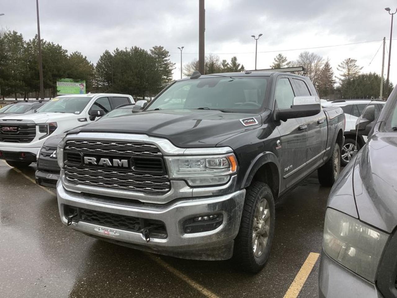 2021 RAM 2500 Limited Mega Cab 4x4 Photo0